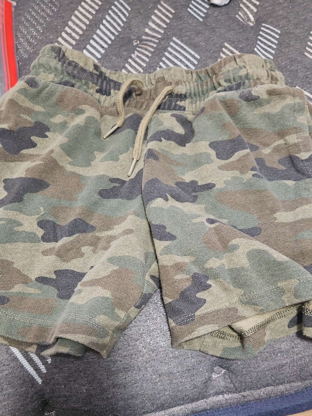 wonder nation Kids Camo Pull-On Shorts - Green and Brown